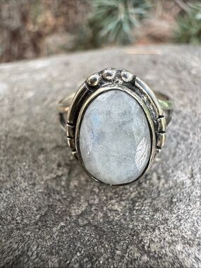 Sundance Silver Moonstone Oval Ring - White/Blue Sheen